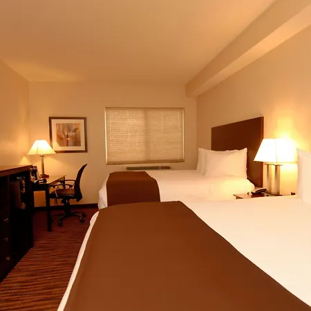 Cobblestone Inn & Suites Fort Madison-3