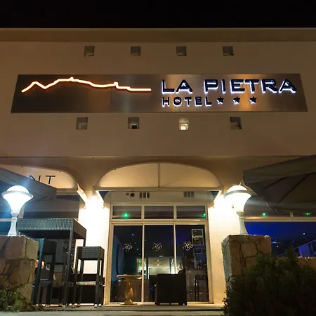 Hotel La Pietra Restaurant & Spa-2