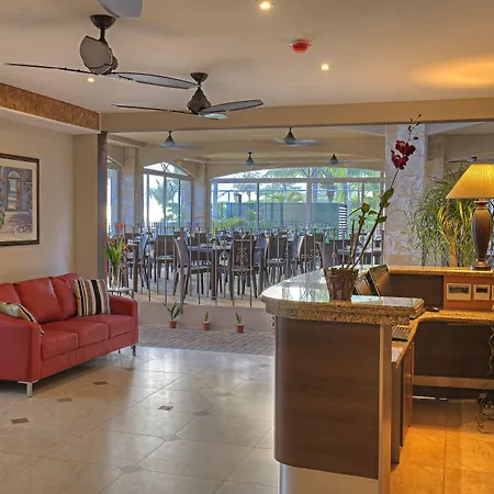 Beachfront Hotel Tramonto-3