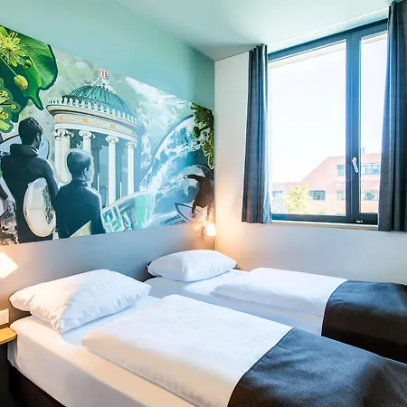 B&B Hotel München-Trudering-3