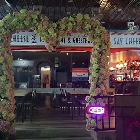 Restaurant & Guesthouse Say Cheese-3