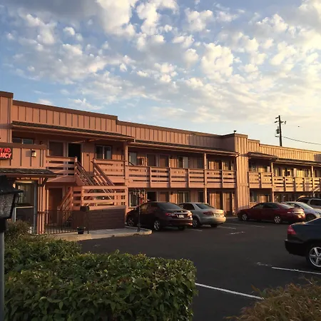 Pacific Inn-3