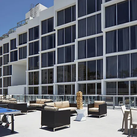 Ac Hotel By Marriott Miami Beach-3
