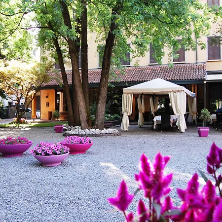 Albergo Ristorante Sant'Eustorgio-3