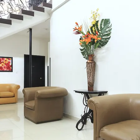 Hotel Colonial Plaza-3