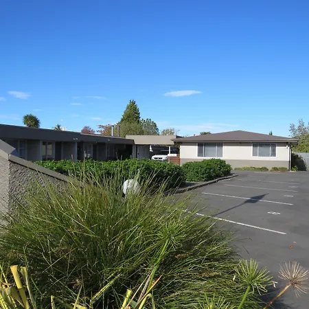 Frimley Lodge Motel-3
