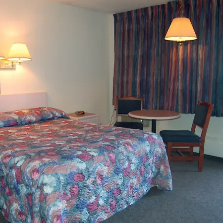Chinook Motel-3