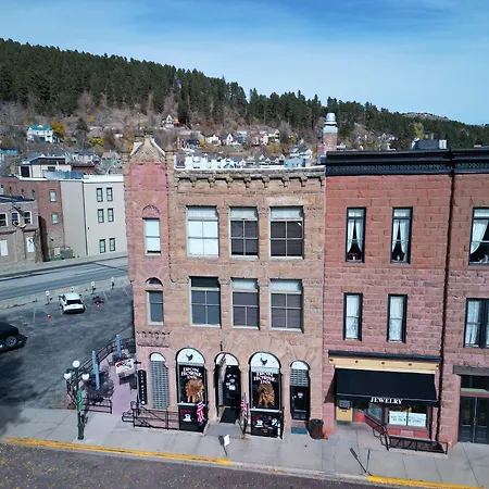 Historic Iron Horse Inn - Deadwood-3