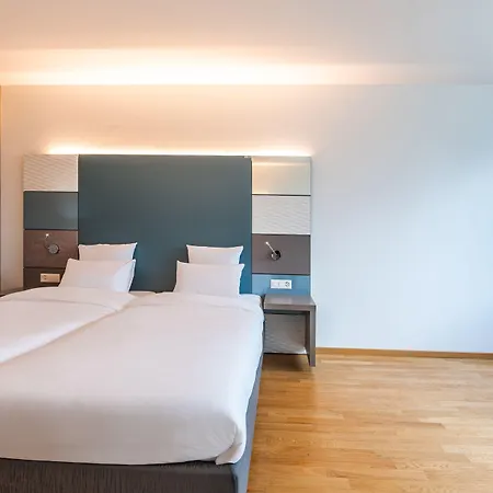 Discovery Hotel 3* Superior-3