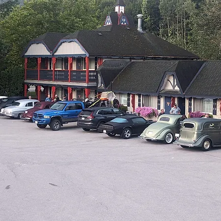Alpine Inn & Suites-3
