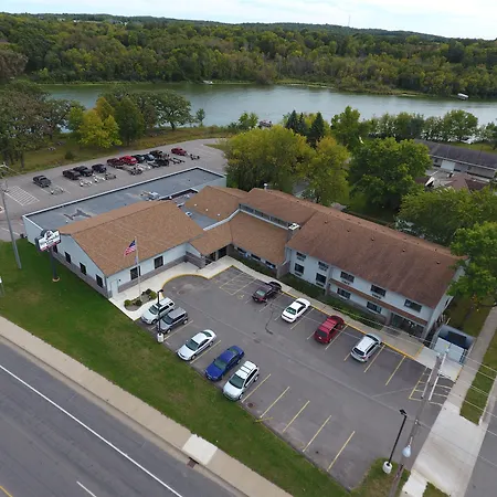 Riverside Inn-2