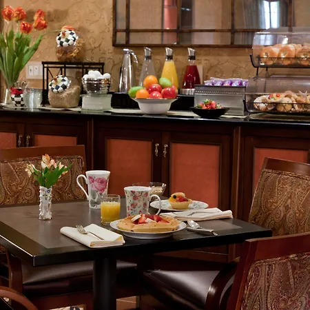 Chestnut Hill Hotel-3