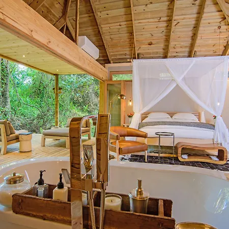Summerfields Rose Retreat And Spa-2
