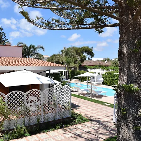 Villa Blanche Dimora Di Charme-2
