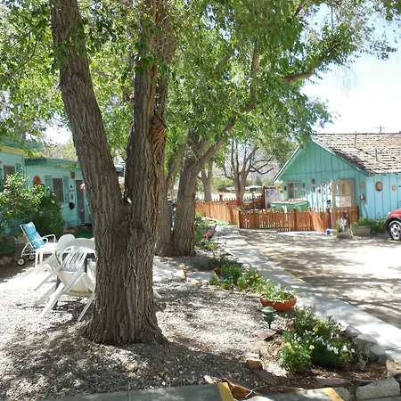 The Historic West Walker Motel-3