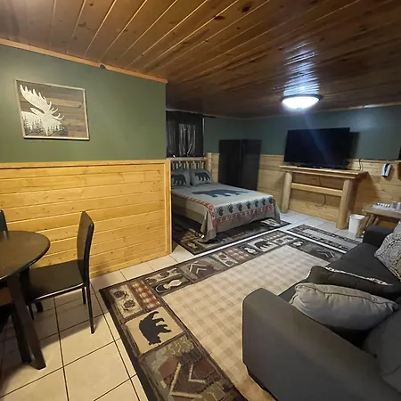 The Fishing Bear Lodge-3