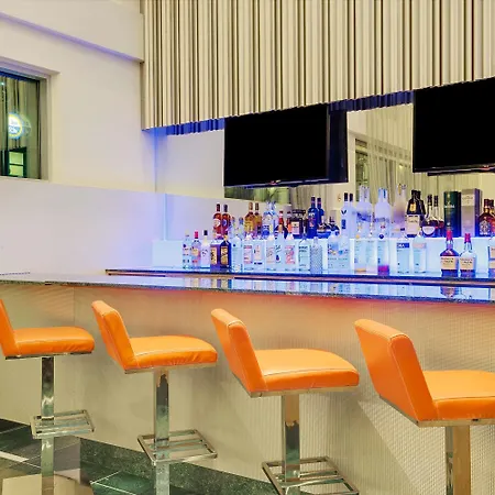 Wyndham Garden Brooklyn Sunset Park-3