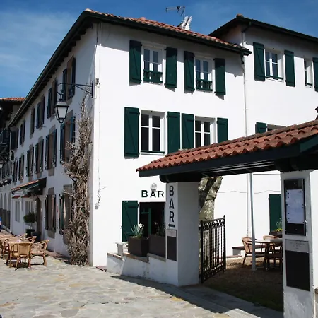 Hotel De La Rhune-3