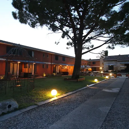 Hotel Van Gogh-2