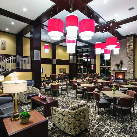 Clubhouse Hotel & Suites Fargo-2