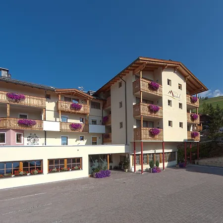 Hotel Mirabel-3