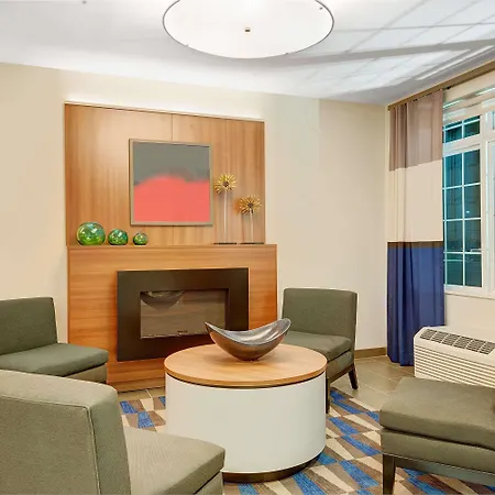 Microtel Inn & Suites By Wyndham Philadelphia Airport Ridley Park-2
