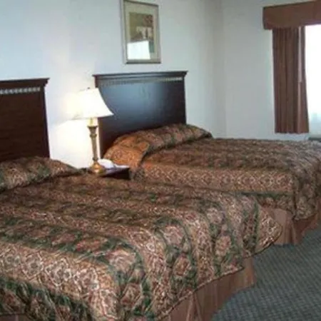 Best Western La Grange Inn & Suites-2