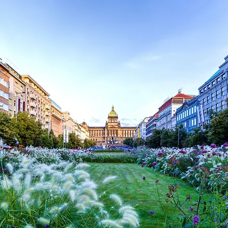 Mamaison Residence Downtown Prague-3