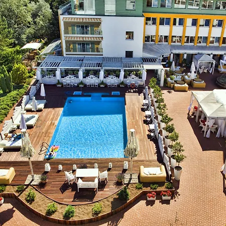 Hotel Bryza Resort & Spa-3