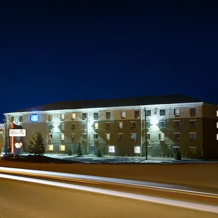 Pomeroy Inn And Suites Vermilion-2