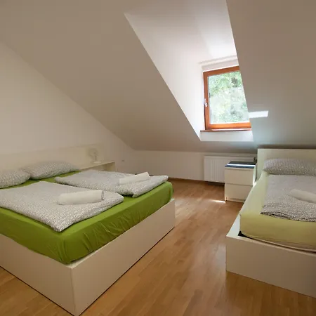 Rooms Sincere 1830-3