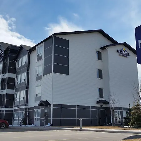 Microtel Inn & Suites By Wyndham Bonnyville-3