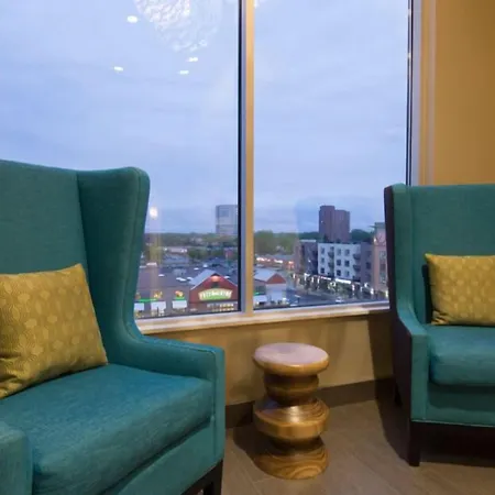 Home2 Suites By Hilton Minneapolis Bloomington-2