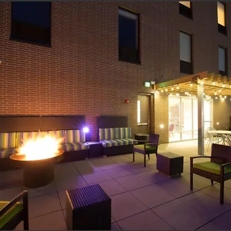 Home2 Suites By Hilton Minneapolis Bloomington-3