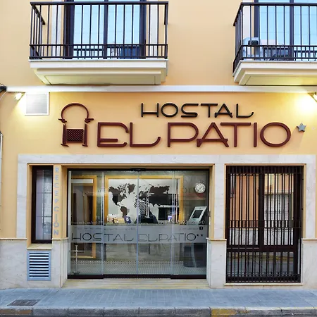 Hostal Boutique El Patio Lepe-3