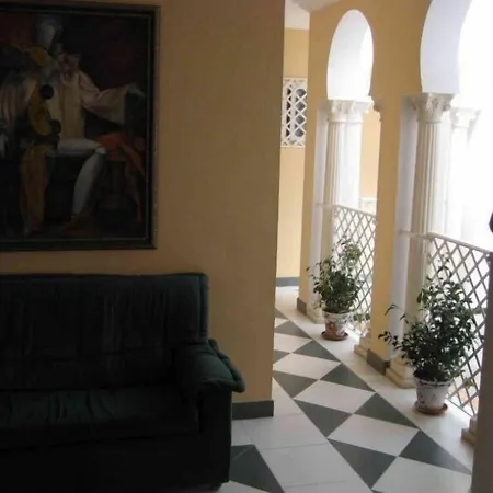 Hostal Boutique El Patio Lepe-2
