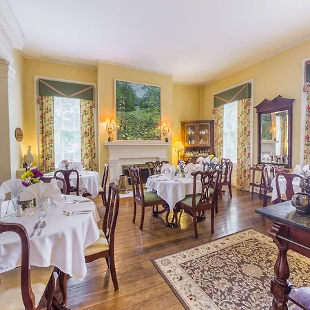 Bourbon Manor Bed & Breakfast Inn-2