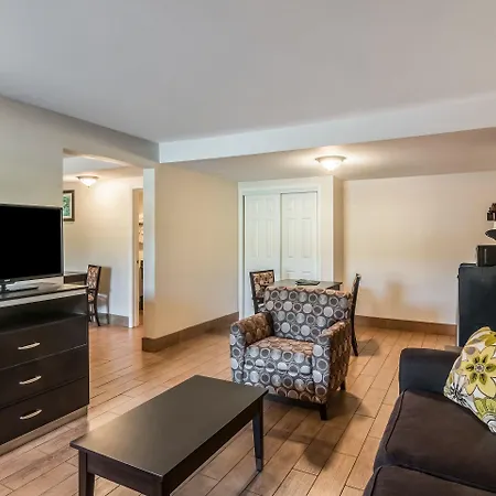 Quality Inn & Suites Near Downtown Bakersfield-3