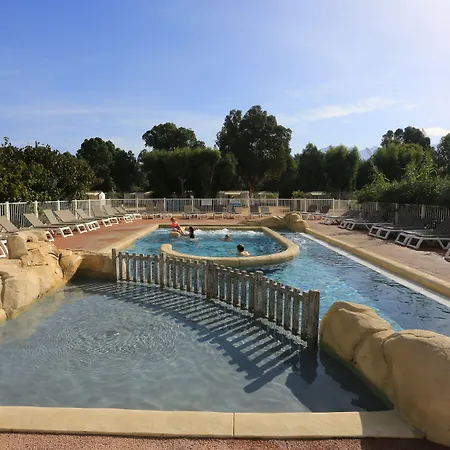 Camping La Pinede-3