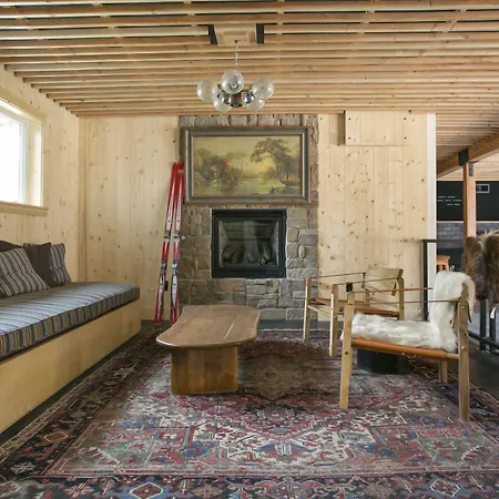 The Coachman Hotel-2