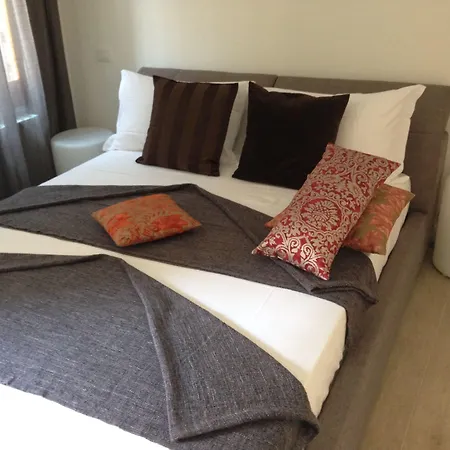 B&B Fortuny-2