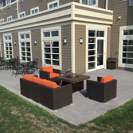 Grandstay Hotel & Suites Valley City-2