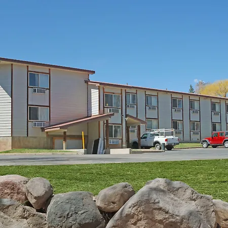 The Junction Hotel And Hostel-2