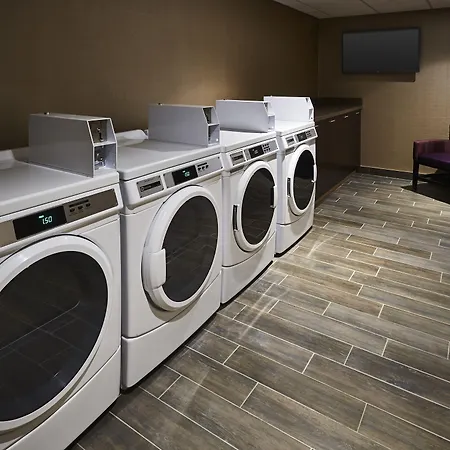 Hampton Inn By Hilton Sarnia/Point Edward-2