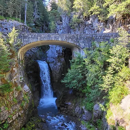 Cowlitz River Lodge-2