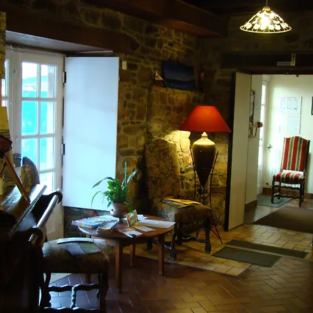 Hotel Du Tertre-2