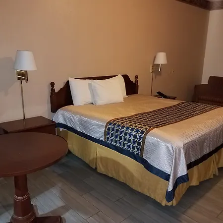 Texas Inn Downtown Mcallen-2