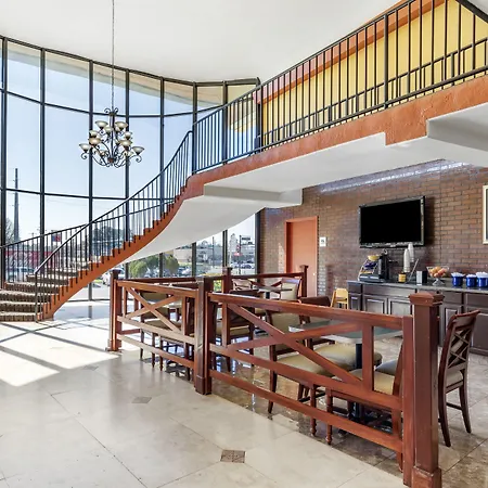 Rose City Inn & Suites-2