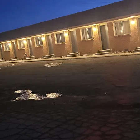 Tops Motel-3