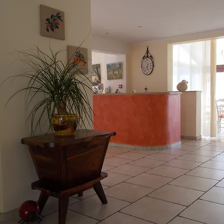 Au Relais Provencal-2